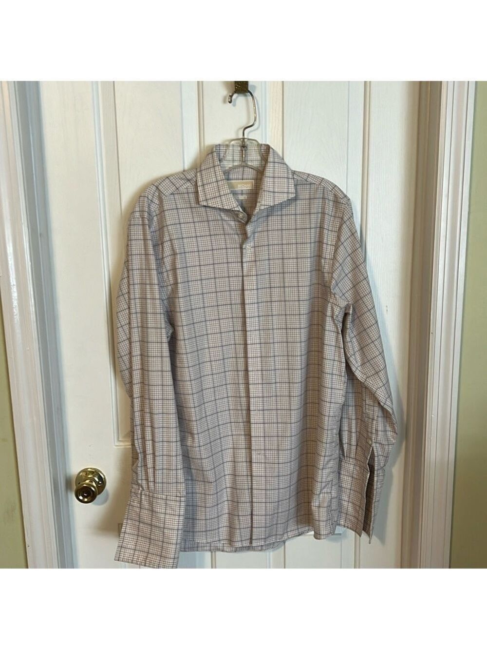 Michael Kors men’s dress shirt. Size 15 1/2, 32/33. Preowned.